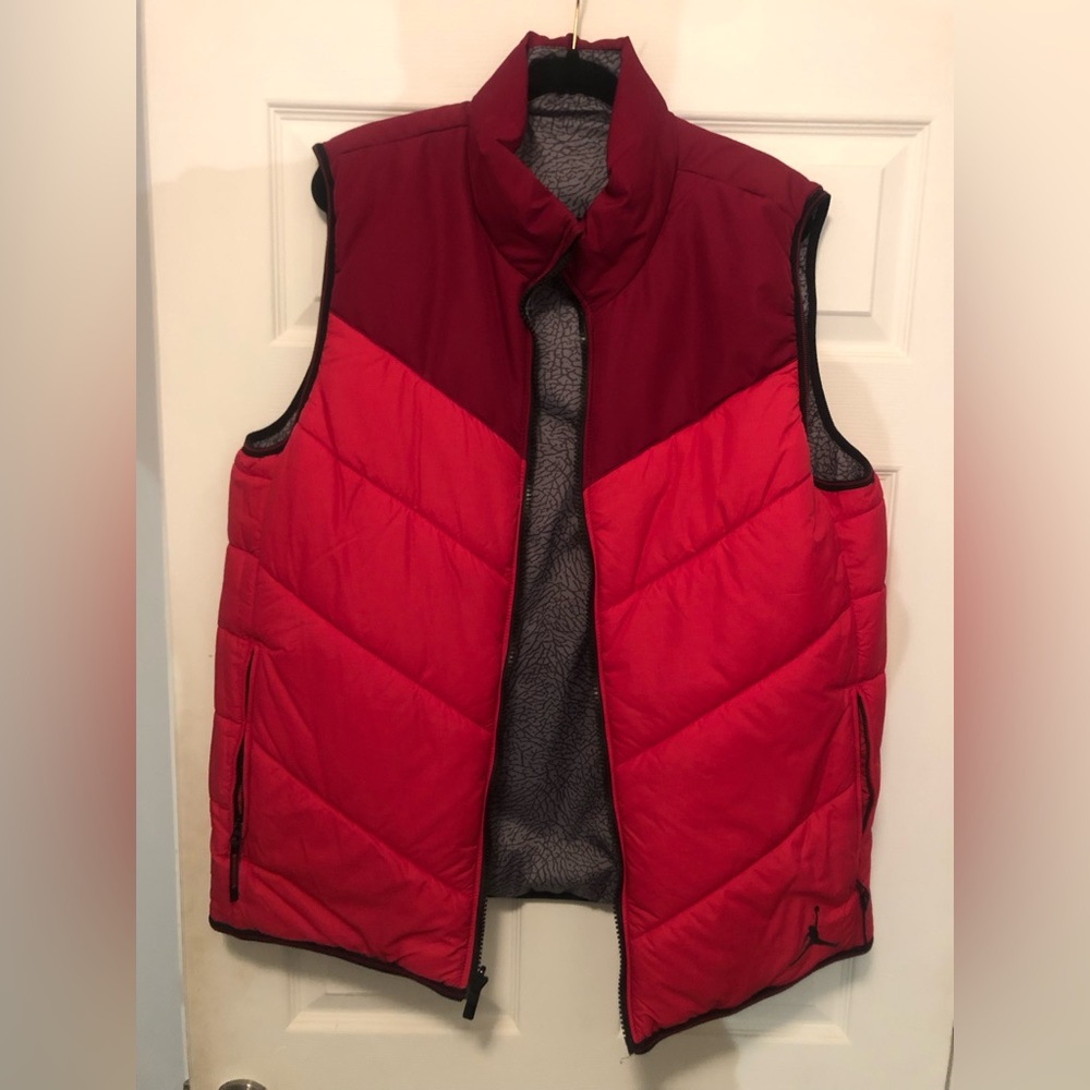 Jordan vest